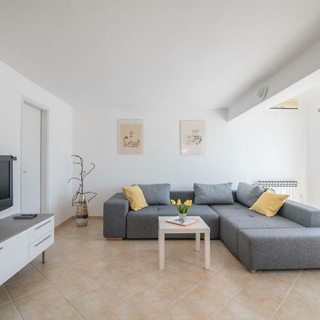 Apartment Lavanda Premantura Εξωτερικό φωτογραφία
