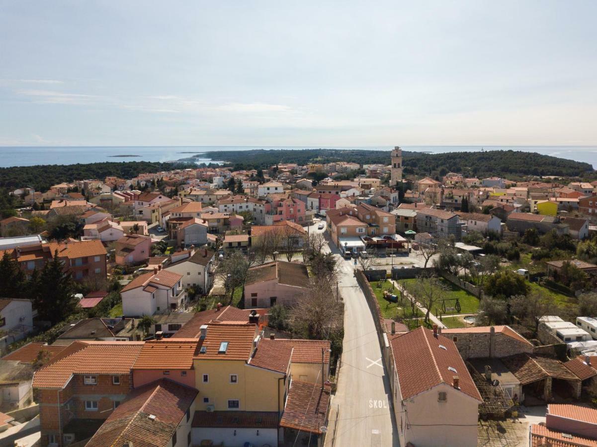 Apartment Lavanda Premantura Εξωτερικό φωτογραφία
